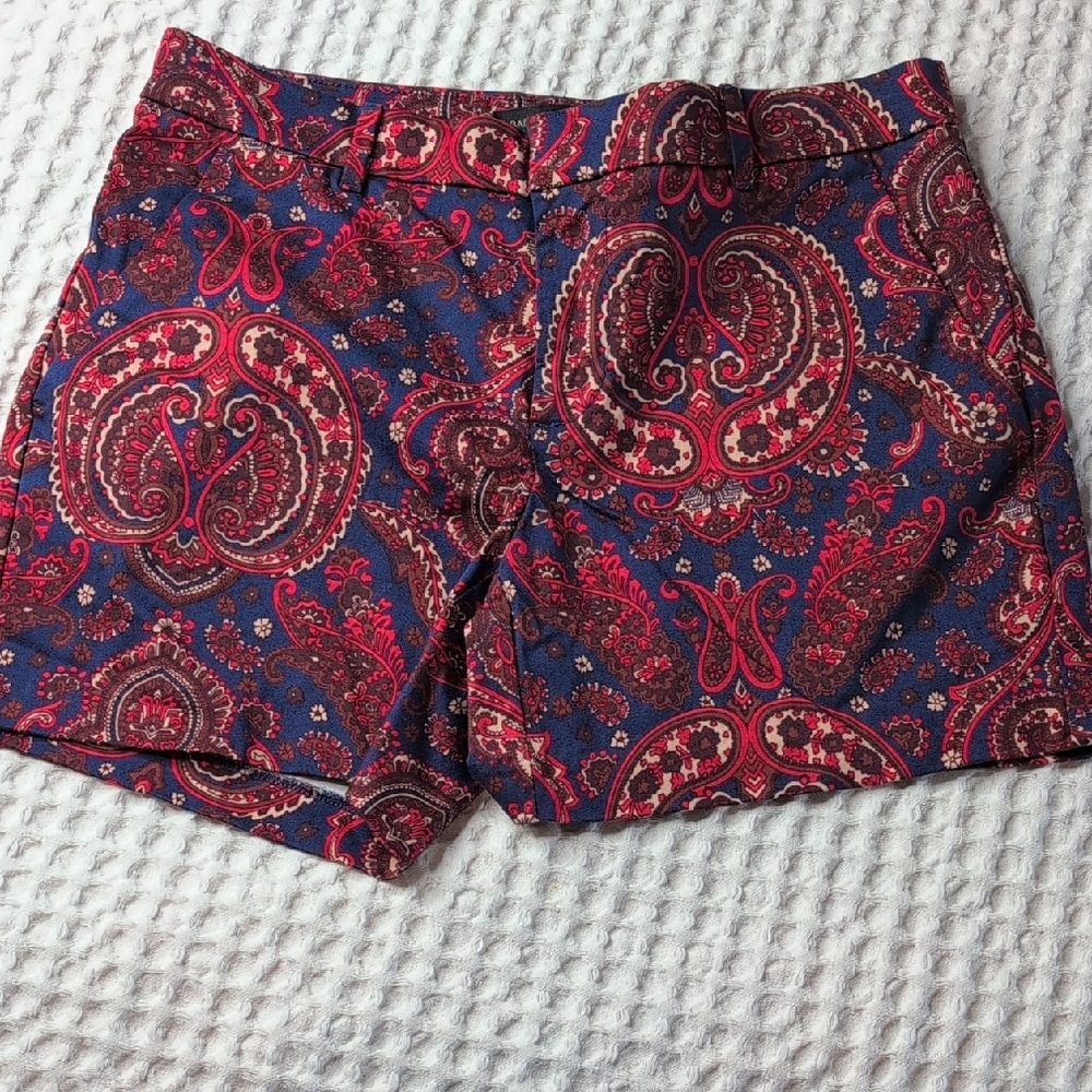Banana Republic Red and Blue Paisley Women's Shorts